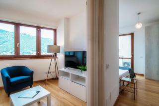 Bird's Eye View - by MyHomeInComo - 3