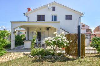 House Marko - Neviđane - 1