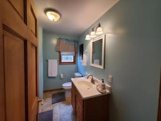 Lake Front Cottage on Private All-Sports Lake. - 1