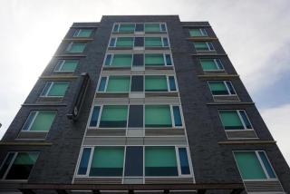 Umbrella Hotel Bronx - Bronx - 5