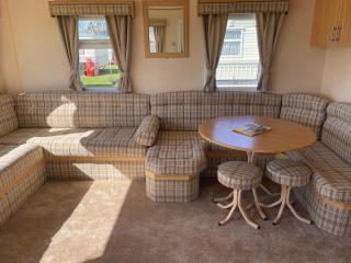 Yellow 3 Caravan Ingoldmells 6 berth 3 bedrooms - Skegness - 1