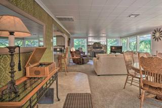 Outdoor Adventure Tranquil Creekside Retreat - 4