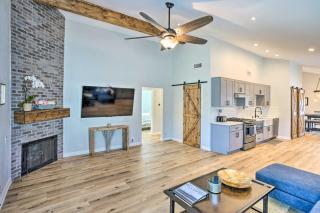 Sunny Orange County Abode with Fire Pit and Backyard! - 7