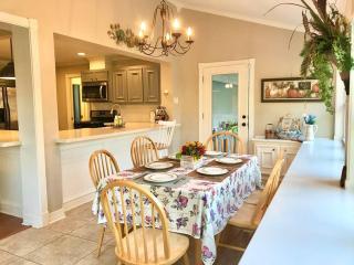 Luxurious quiet home close to Katy Mills - 7