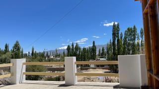 THE WILLOW HOUSE - 3