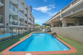 City Studio Near Popular Attractions - 7