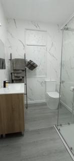 La Casona VIVIENDA USO TURÍSTICO RECIÉN REFORMADA EN EL CENTRO DE VILAGARCÍA. - 4