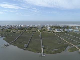 All Decked Out - Oak Island - 6