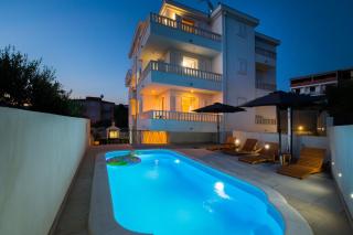 Brand New 3BR Apartment with Rooftop Sea View & Pool Villa Fiorentini Ciovo - Trogir - 0