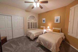 Mountain View Hide Away with Heated Pool - Phoenix - 1