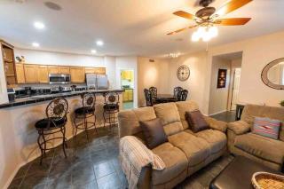 Mountain View Hide Away with Heated Pool - Phoenix - 5