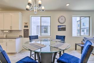 Community Perks Executive Chandler Townhome - Chandler - 3