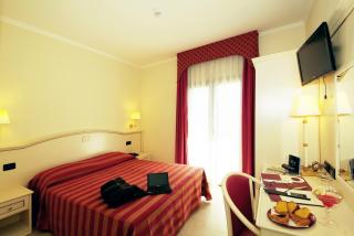 Fashion Hotel - Valmontone - 7