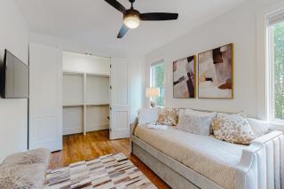 Fantasy Oasis - Nashville - 4