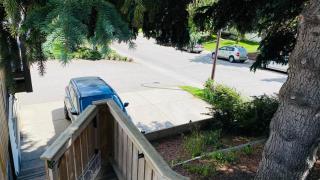 Cozy Private Suite with Separate Entrance & Free Parking - 1