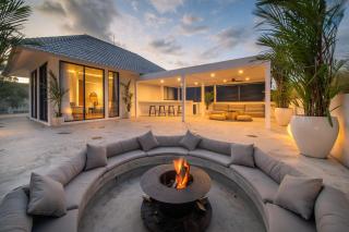 Villa Giraffe Seminyak, 4br short walk to Potato Head - Seminyak - 9
