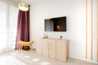 Grand studio avec climatisation, balcon proche gare centre ville - Lourdes - 4