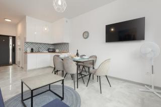 Lake House Sosnowy Las Mielno by Noclegi Renters - Mielno - 8