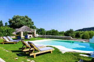Sonio Villas - Que Bella Collection - 7