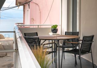 The H Experience Blackbird Spacious 2BD Apartment close to the beach - Xylokastro - 4