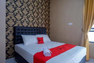 RedDoorz Syariah near Stasiun Gumilir Cilacap - Gumilir - 8
