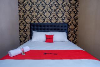 RedDoorz Syariah near Stasiun Gumilir Cilacap - 4