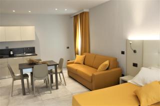 B&B Primrose Residence Hotel - Rimini - 8
