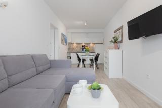 Morska Apartment Dziwnówek by Noclegi Renters - Dziwnówek - 9