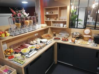 Apparthotel Privilodges Carré de Jaude - Clermont-Ferrand - 5