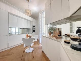 Nestor&Jeeves - STANDING BAQUIS - Central - Close sea - Nice - 2