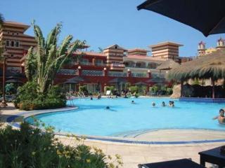 فندق بورتو مارينا - غرفة فندقية بخدمة فندقية - 2