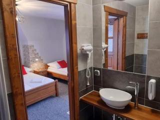 Apartament z widokiem na góry u Bronka - Małe Ciche - 8