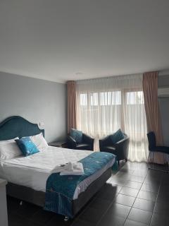 Town & Country Motor Inn - Forbes - 4
