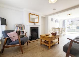 1 Rainbow Villa, Westbourne - Westbourne - 1