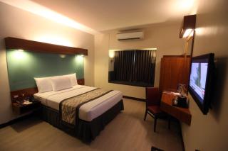 Microtel by Wyndham UP Technohub - Manila - 5