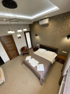 Levanevsky Hotel - 4