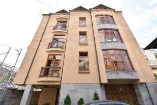 Kievyan street, 3 bedrooms Modern, New Euro Renovated House AR231 - 8