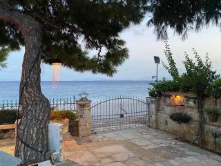 Kineta luxury House - 5