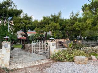 Kineta luxury House - 3