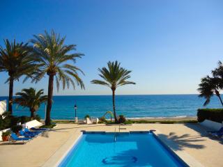 OVERLOOKING BEACH , Central, quiet, parking, swimming pool - Marbella - 4