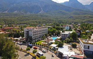 Tal Beach Hotel - 0
