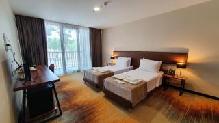 CAROUSEL HOTEL - Tbilisi - 8