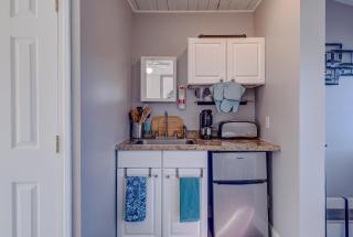 Modern Winnipesaukee Lake Front Retreat Siena - 6