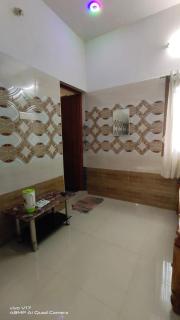 YUGA GUEST HOUSE - Kuttālam - 6