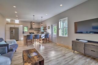 Charming Blue Ridge Mtn Home with Sauna and Grill! - Newland - 8