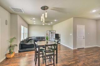 7 Mi to Ocean Family-Friendly Texas City Home! - Texas City - 3