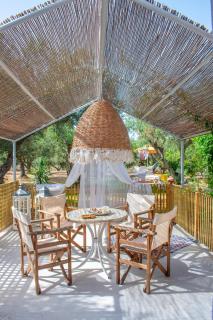 THIRES Guesthouse - Vasilikos - 3