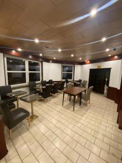 Brunnen Hotel - Essen - 4
