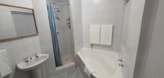 No9@Mosselbay - Entire 1 Bedroom Apartment with Ocean View in Mossel Bay Central - 5