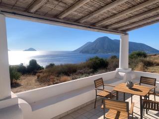 La casa blu superior - Città di Lipari - 3